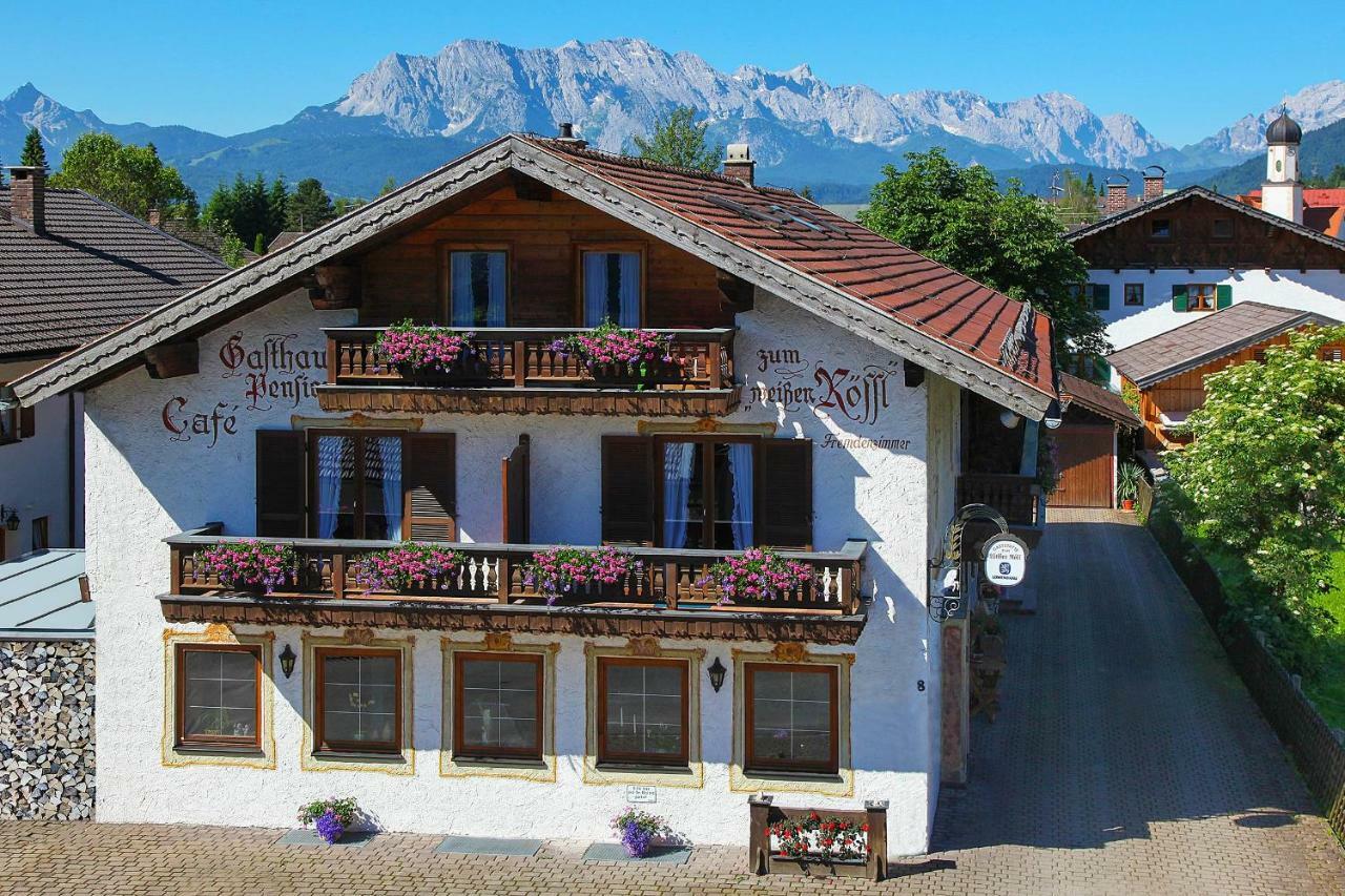 Fruehstueckspension Gaestehaus Zum Weissen Roessl 발가우 외부 사진