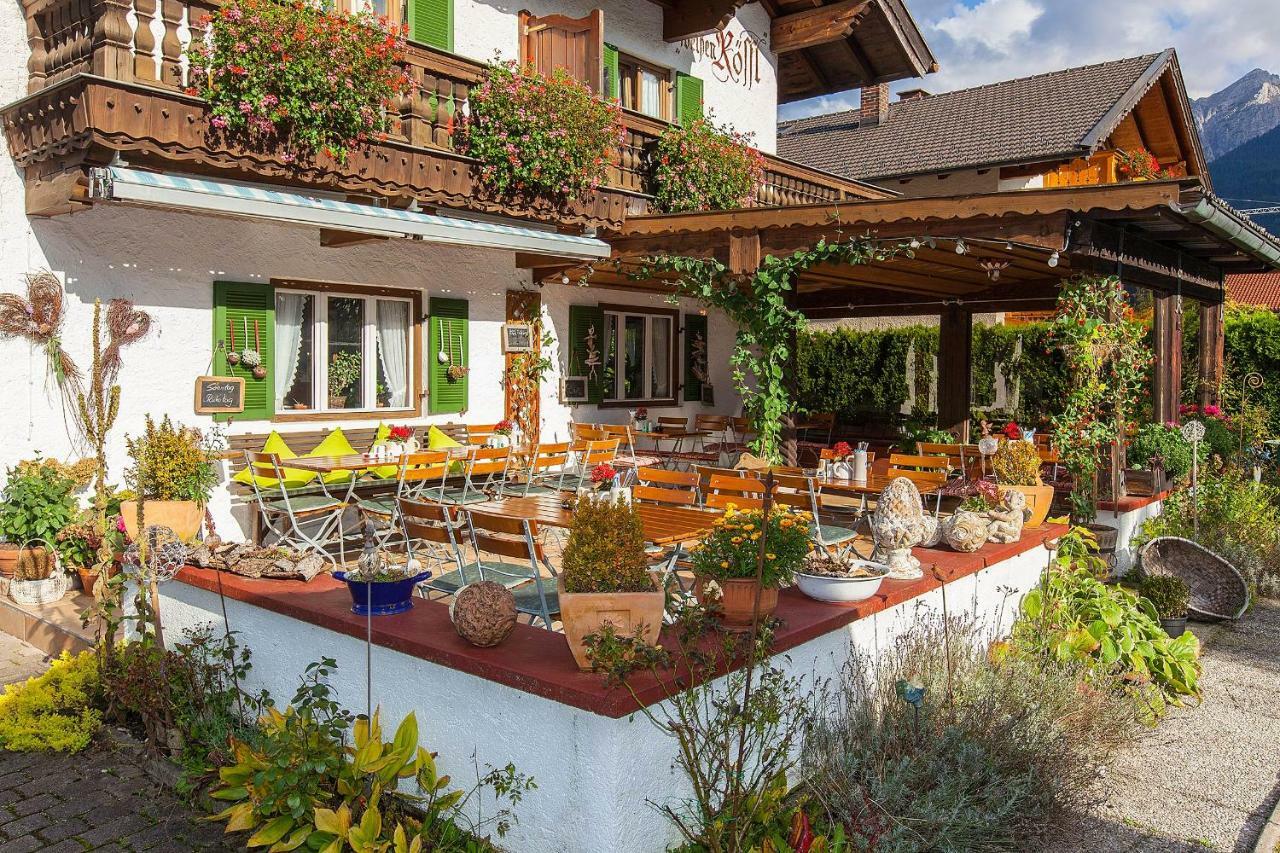 Fruehstueckspension Gaestehaus Zum Weissen Roessl 발가우 외부 사진